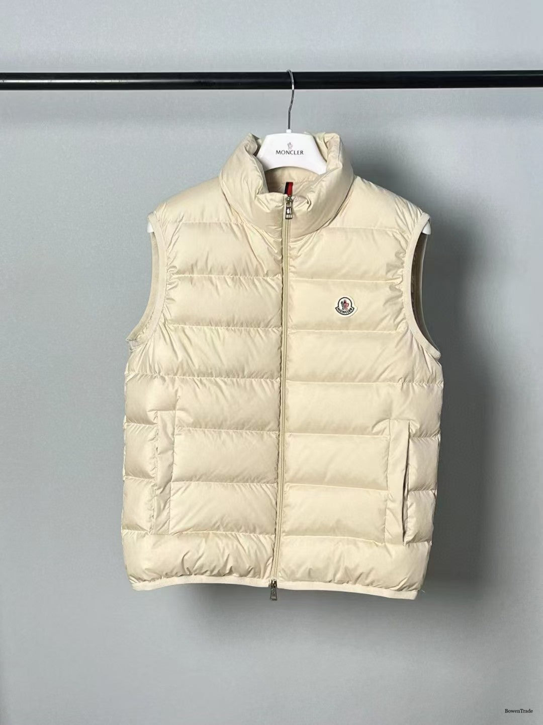 Moncler Contrin down vest